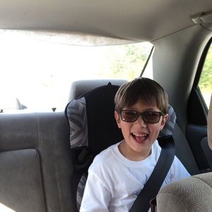 Meet your Posher, Tavin